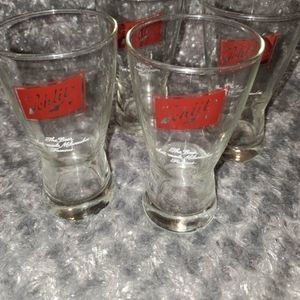 VINTAGE SCHLITZ BEER GLASSES